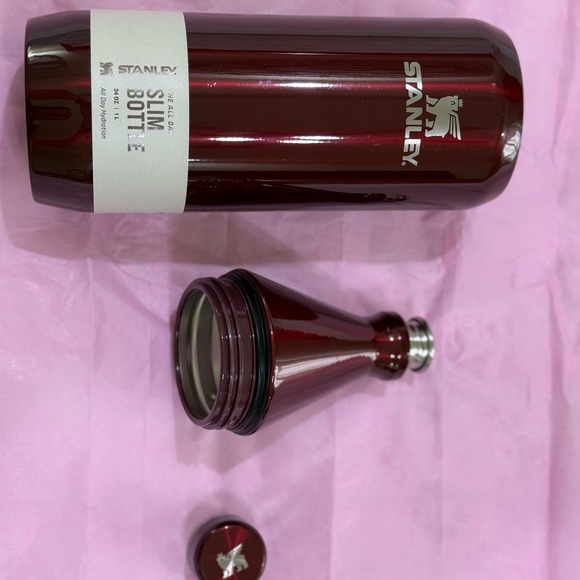 NEW Stanley GARNET SHINY ALL DAY SLIM 34Oz - Picture 7 of 10